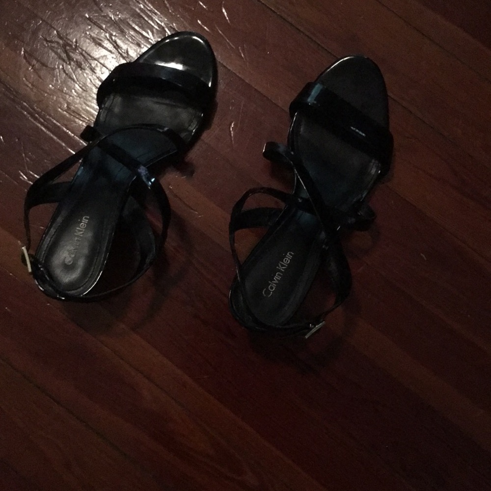 Wedge sandals